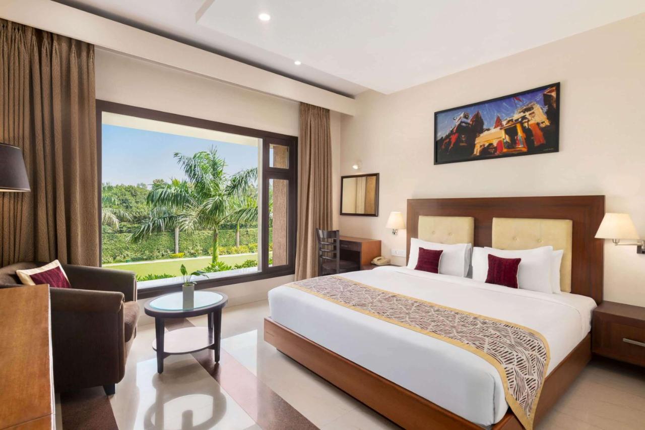 Ramada By Wyndham Varanasi Katesar Chandauli Экстерьер фото