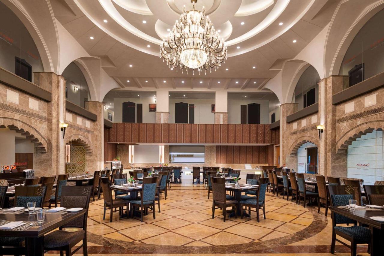 Ramada By Wyndham Varanasi Katesar Chandauli Экстерьер фото