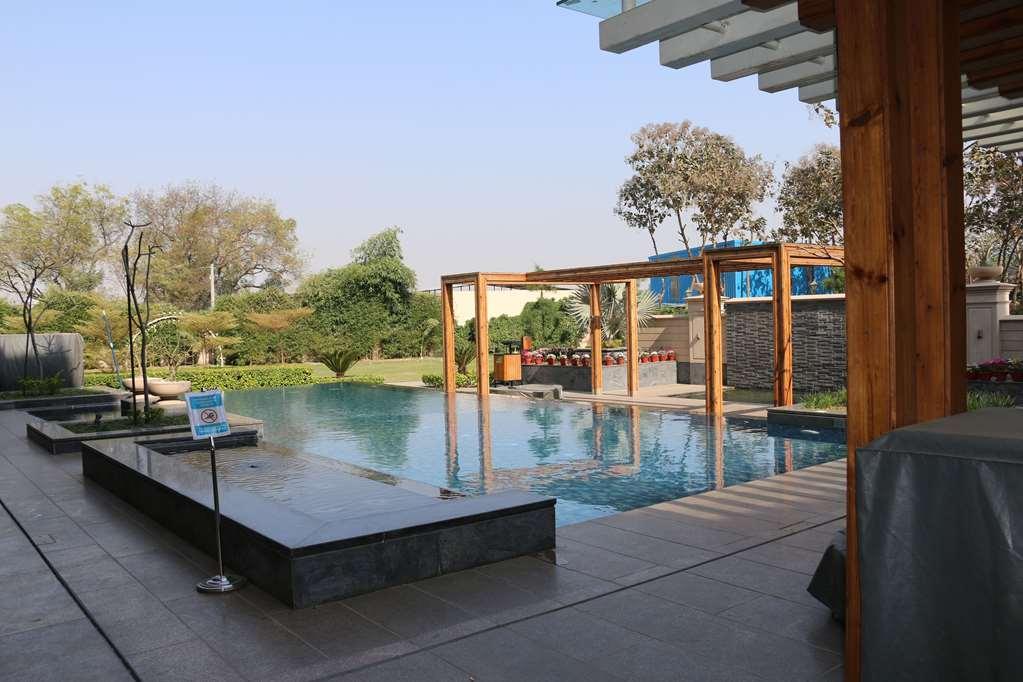Ramada By Wyndham Varanasi Katesar Chandauli Удобства фото