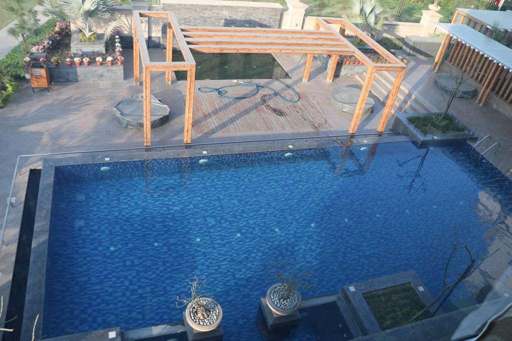 Ramada By Wyndham Varanasi Katesar Chandauli Удобства фото